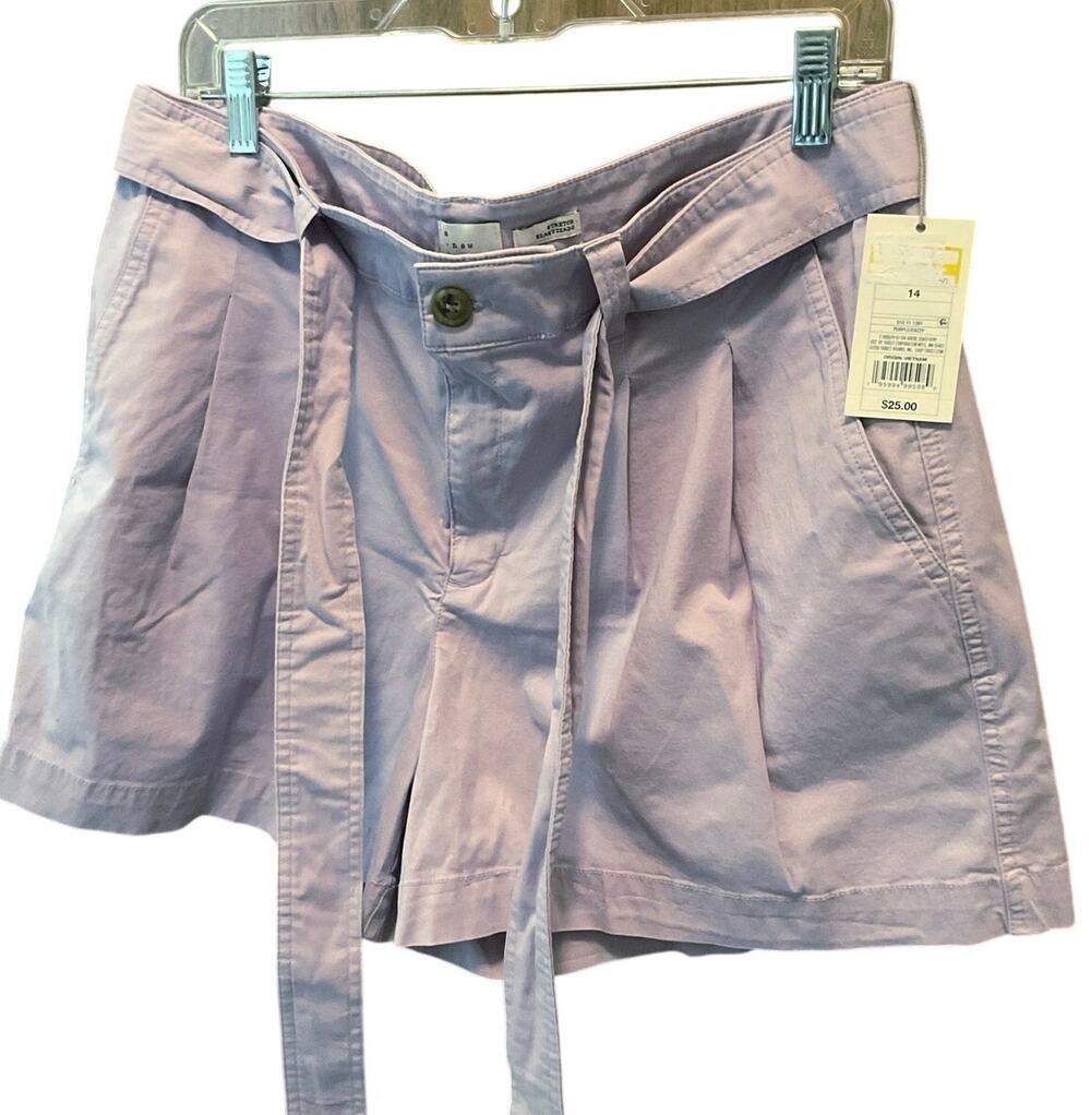 NWT Lavender Pleat Front Dress Shorts A New Day Size 14